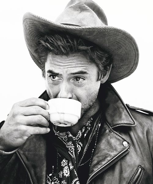 Robert Downey Jr. drinks tea